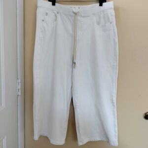 Belle By Kim Gravel Flexibelle White Wide Leg Cropped Pull on Pants 20 Vacation